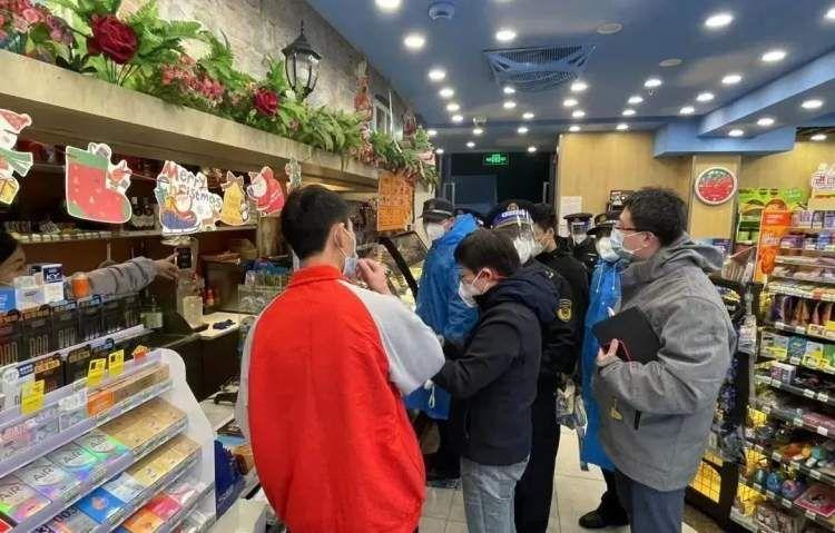 眼高于顶无尽处知足常乐包容心猜一生肖的警惕虚假宣传-全面释义、解释与落实、构建解答解释落实